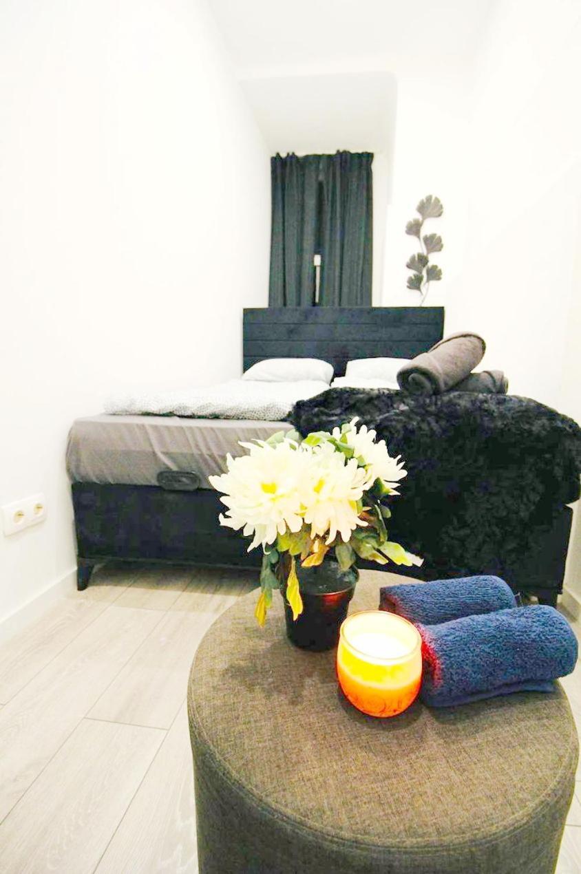 Comfortable Rooms In Akh Area Vídeň Exteriér fotografie